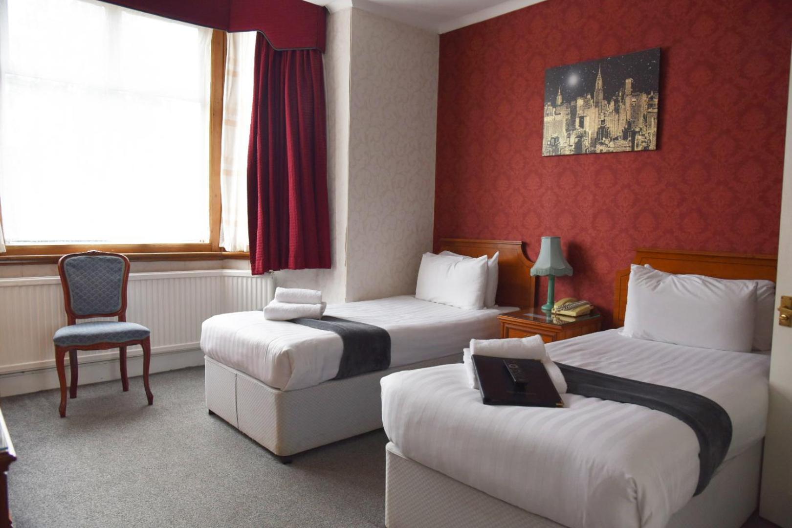 Crystal Hotel & Savour CBG Eksteriør billede
