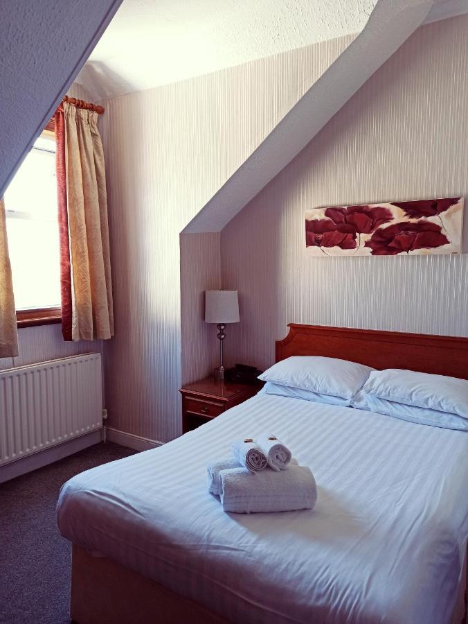 Crystal Hotel & Savour CBG Eksteriør billede